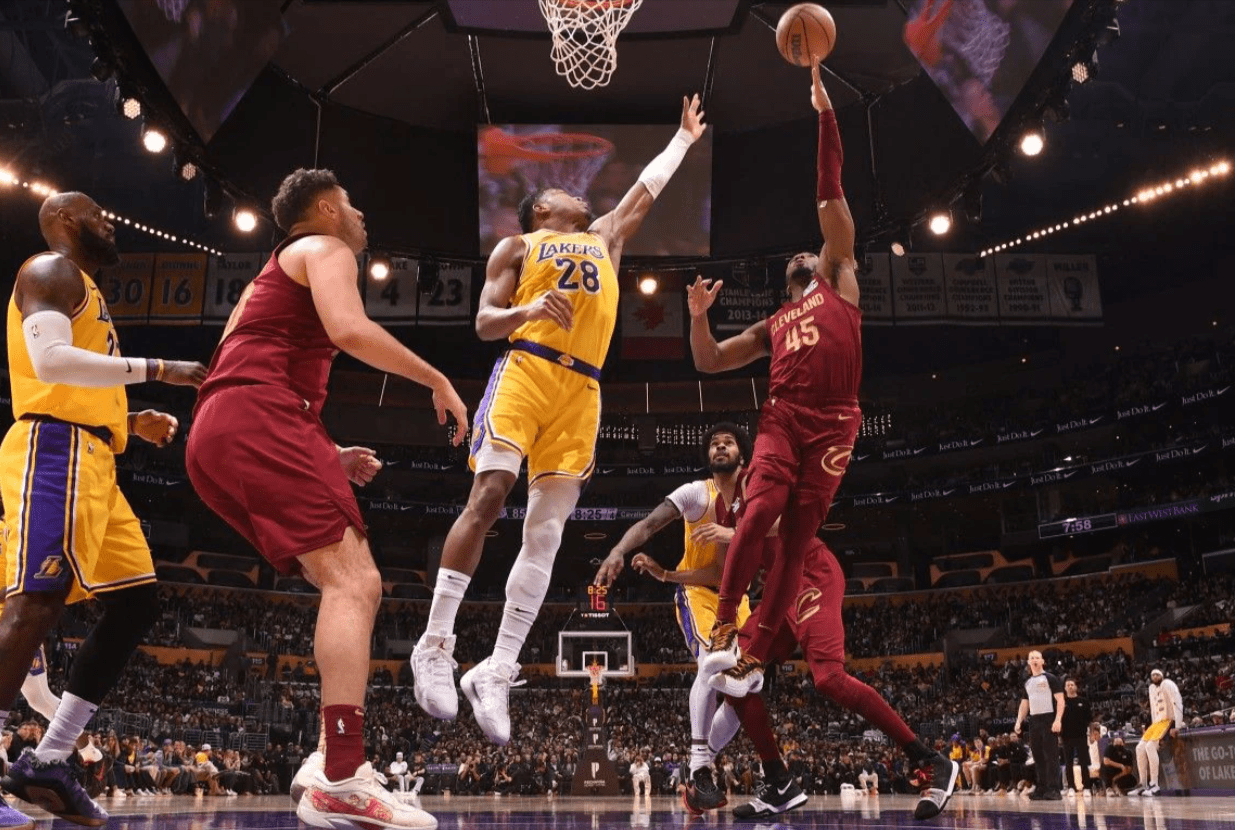 Cleveland Cavaliers vs Lakers Match: Player Stats Breakdown